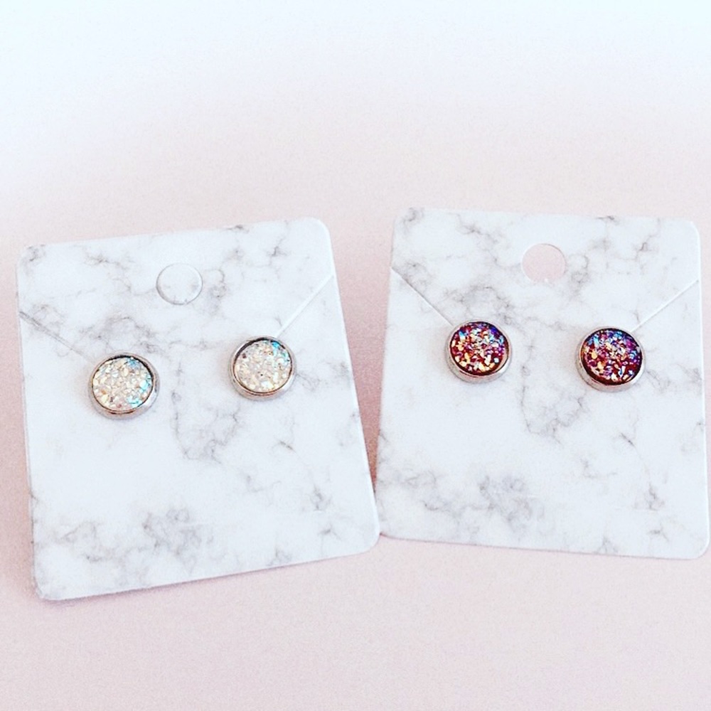 Ear studs - Picture 3 of 7